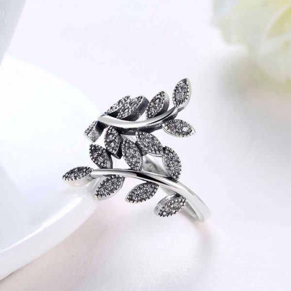 Sterling Silver Leaf Ring With Rhinestones