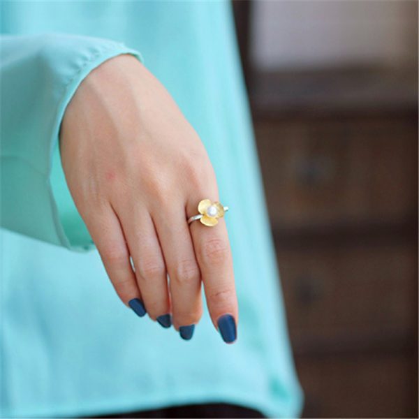 Square Ring With Yellow Flower With Single Pearl in 925 Sterling Silver 4